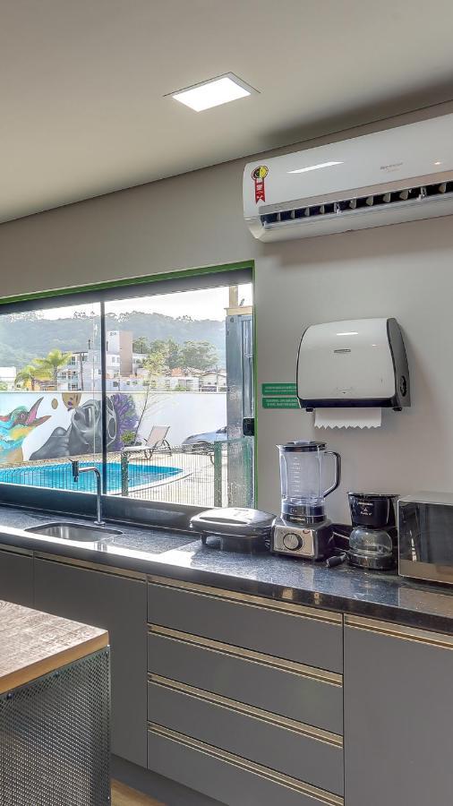 Innbox - Canasvieiras Albergue Florianopolis